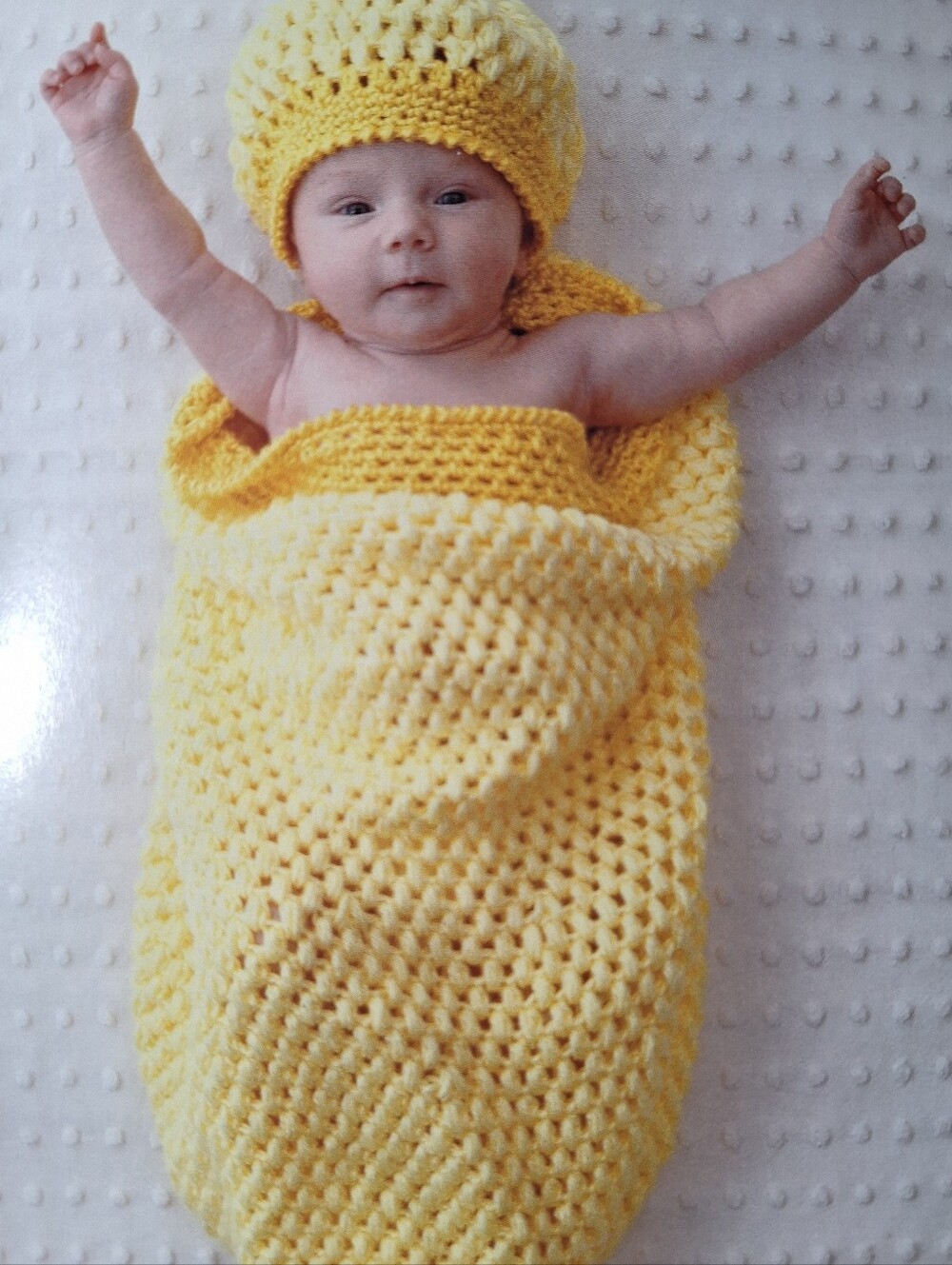 Crochet books-Cocoons & Hats & diaper covers - Picture 9 of 11